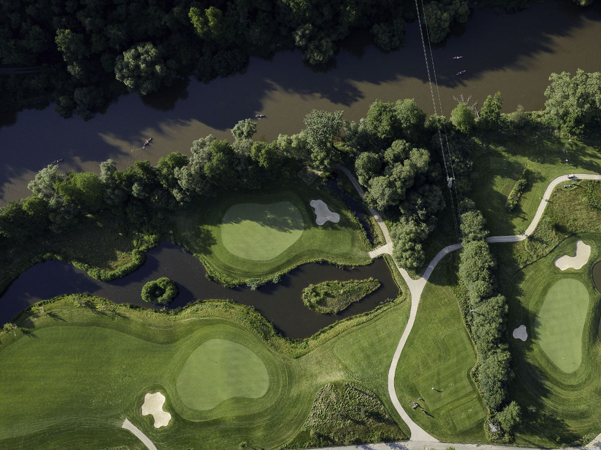 Golfové hřiště doma - panoramagolfgardens.cz